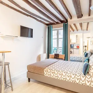  Апартаменты Ternes Cozy